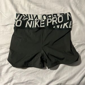 Medium Cross Band Shorts